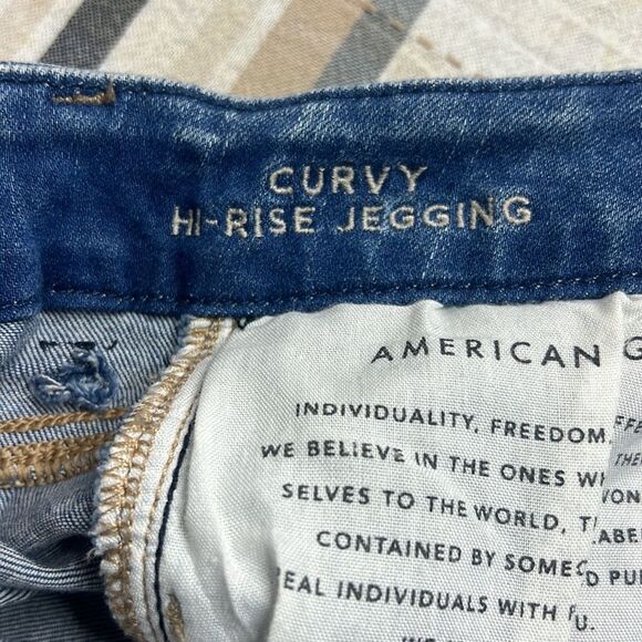 American Eagle High Rise Curvy Jegging - Picture 9 of 11